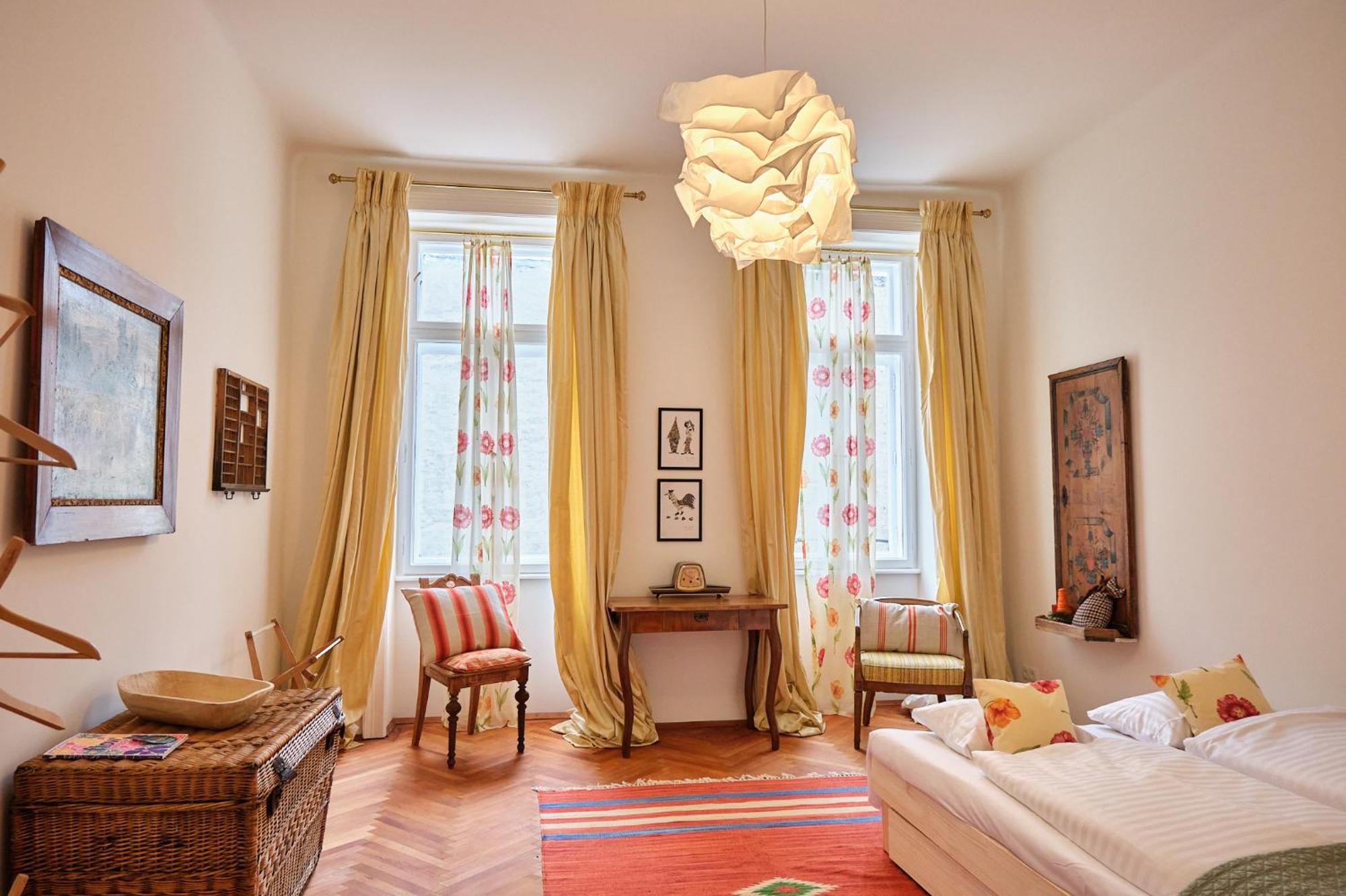 Apartment Slow Living I Schoenbrunn Und Park Naehe I Penzing Bahnhof