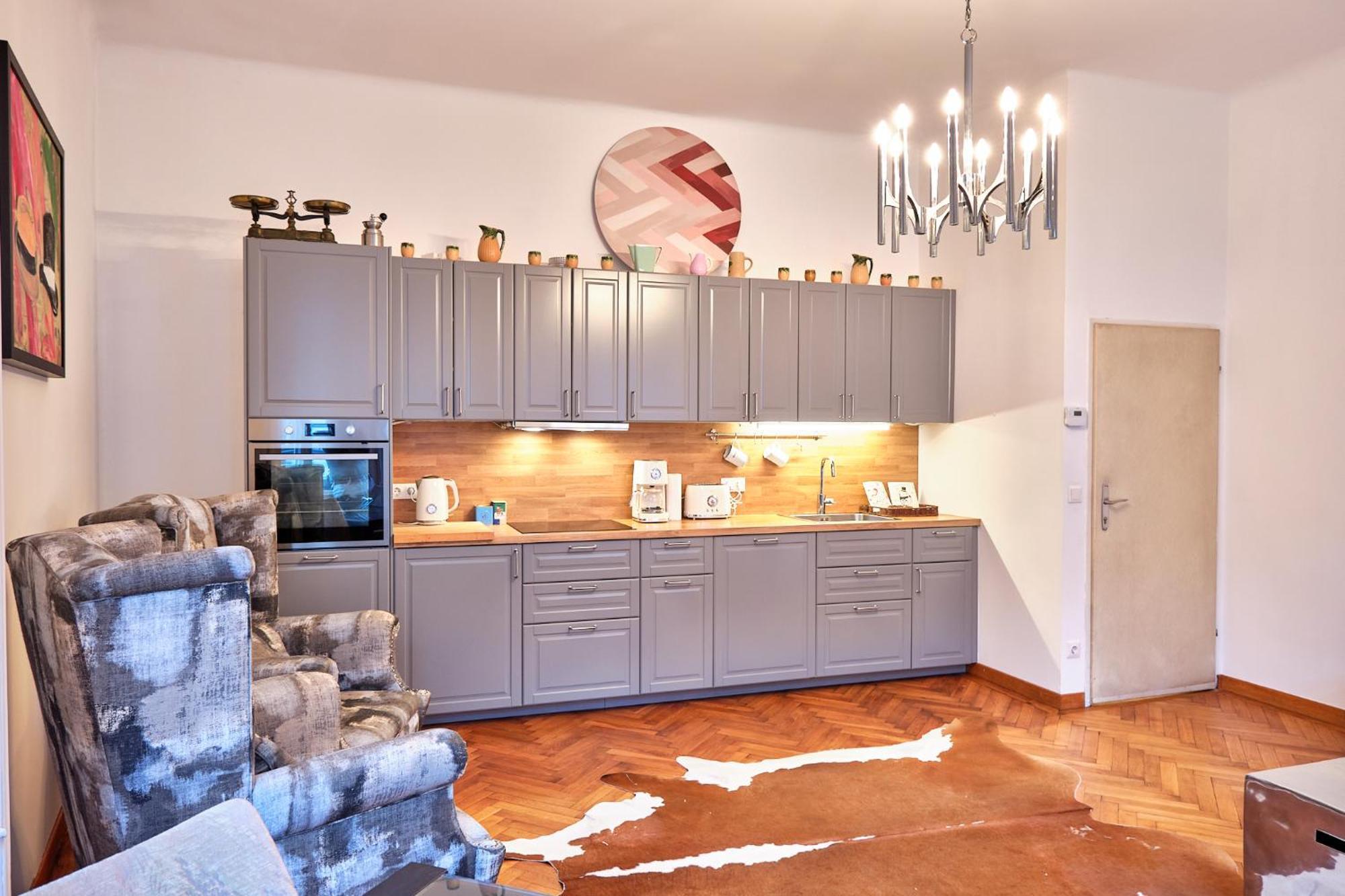 Slow Living I Schoenbrunn Und Park Naehe I Penzing Bahnhof Apartment