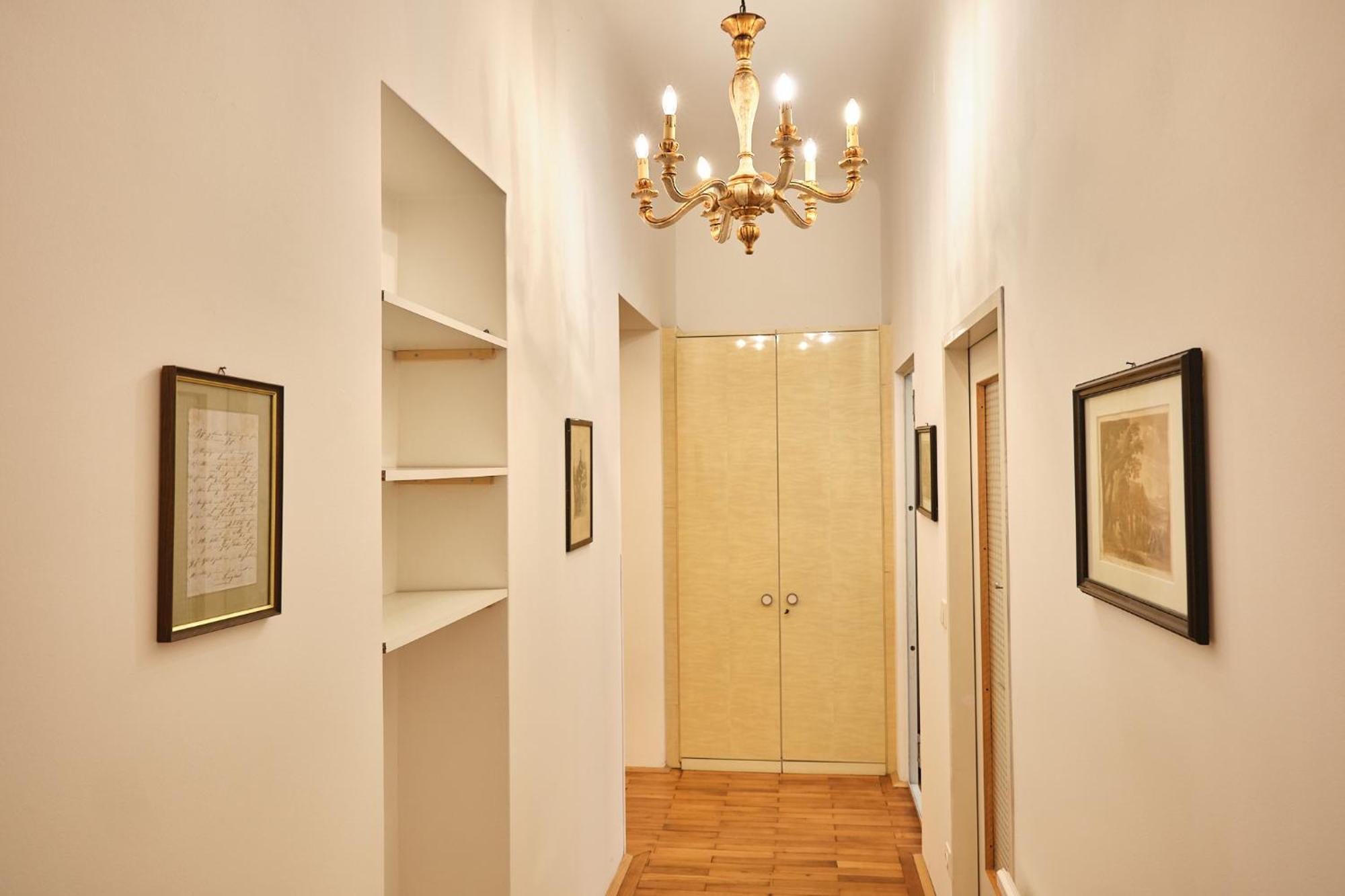 Slow Living I Schoenbrunn Und Park Naehe I Penzing Bahnhof Wien